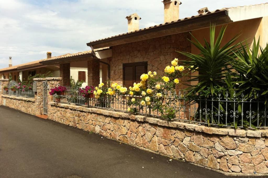 アリエントゥBella Casa Con Giardino A 10 Minuti Dal Mareアパートメント エクステリア 写真